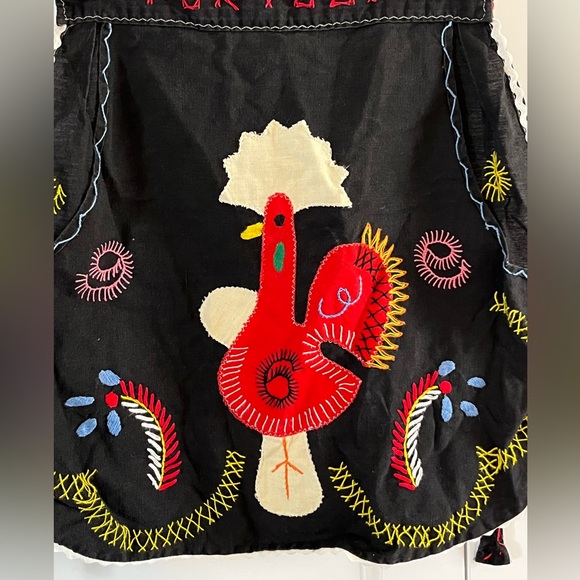 Colorful Hand Embroidered Apron - Picture 2 of 6